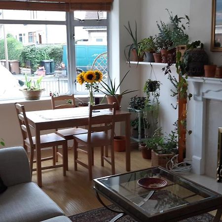 Apartament Dryden Gardens Edynburg Zewnętrze zdjęcie